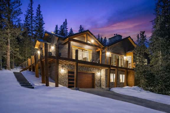 Hot Tub, Sauna, Heated Garage | 30 Min to Breck - Image 1
